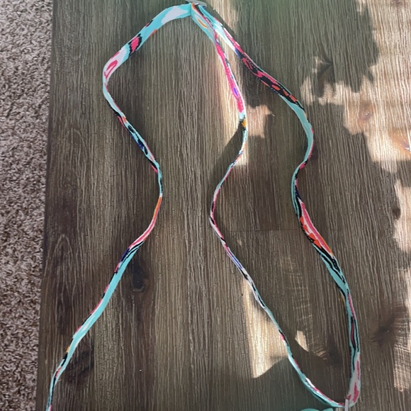 Vera Bradley crossover - Picture 2 of 3